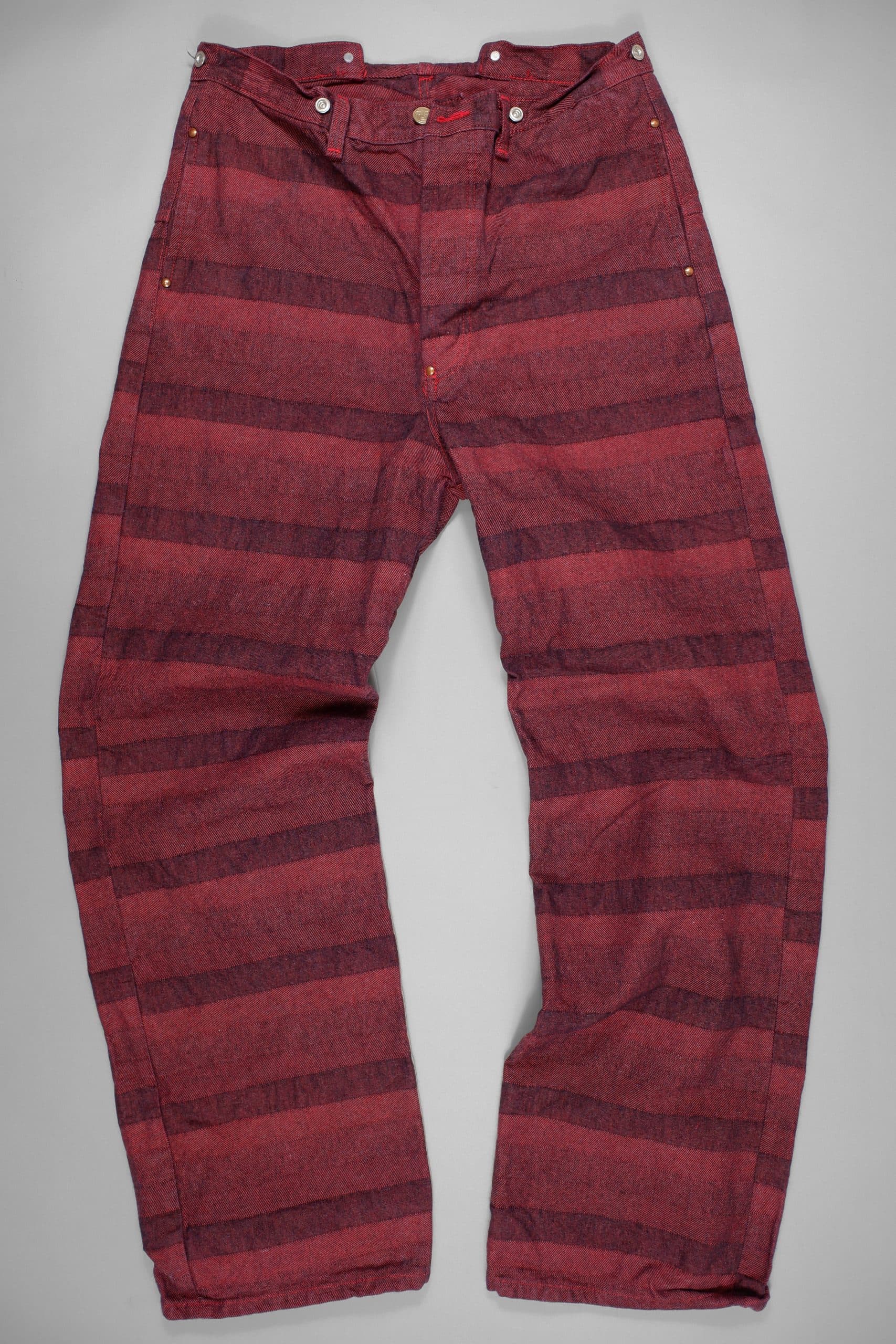 Type 156 Split Back Jeans