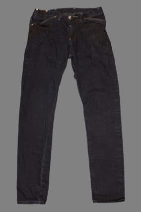 Type 127 Slim Tapered Jeans